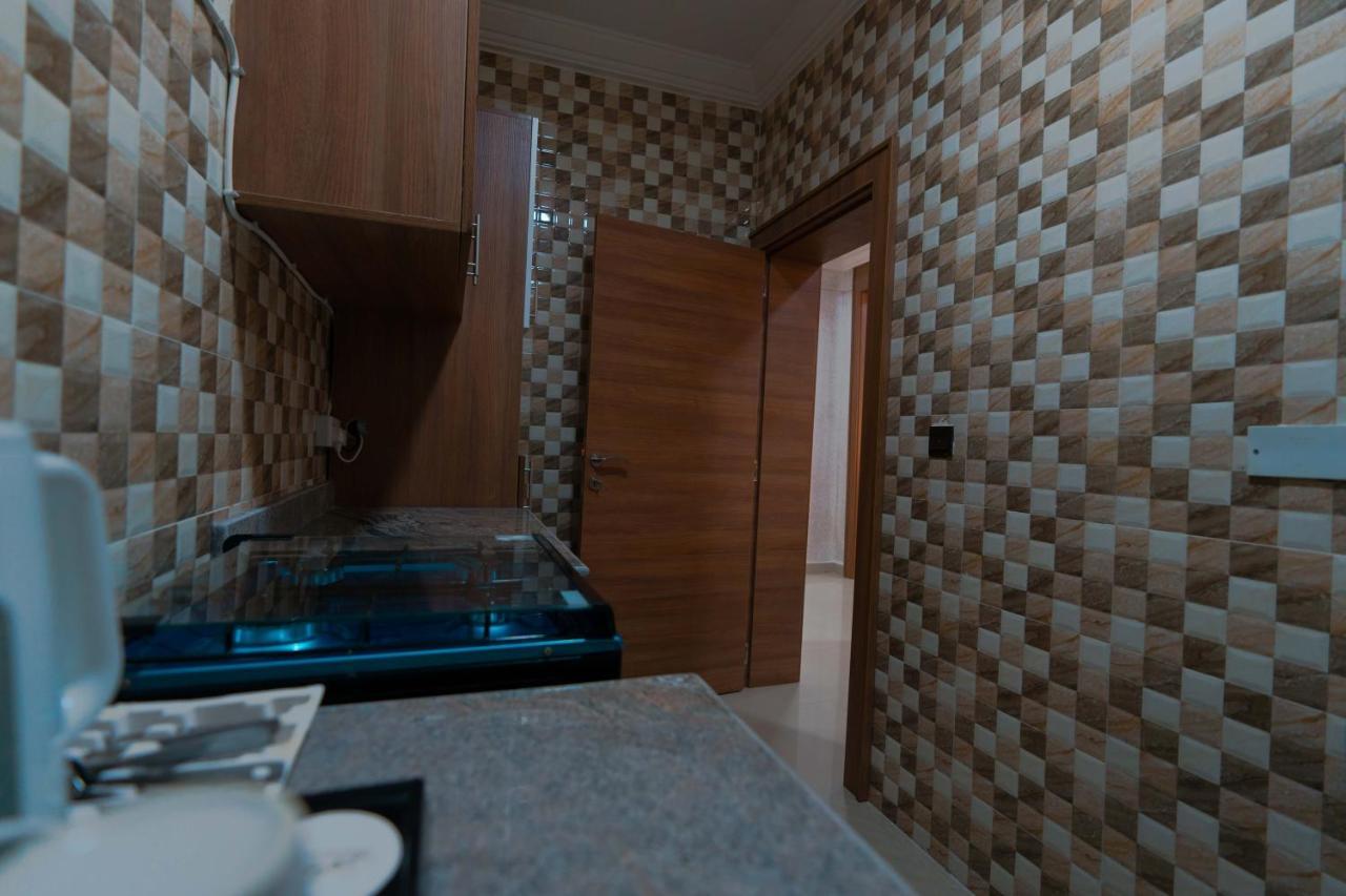 Phoenicia Suites Wupa Buitenkant foto